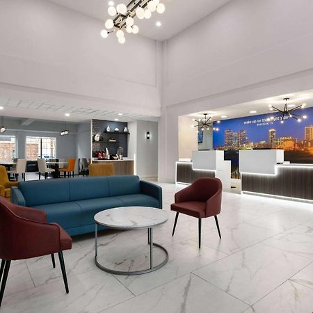 La Quinta Inn & Suites By Wyndham Ft Worth-Burleson Luaran gambar
