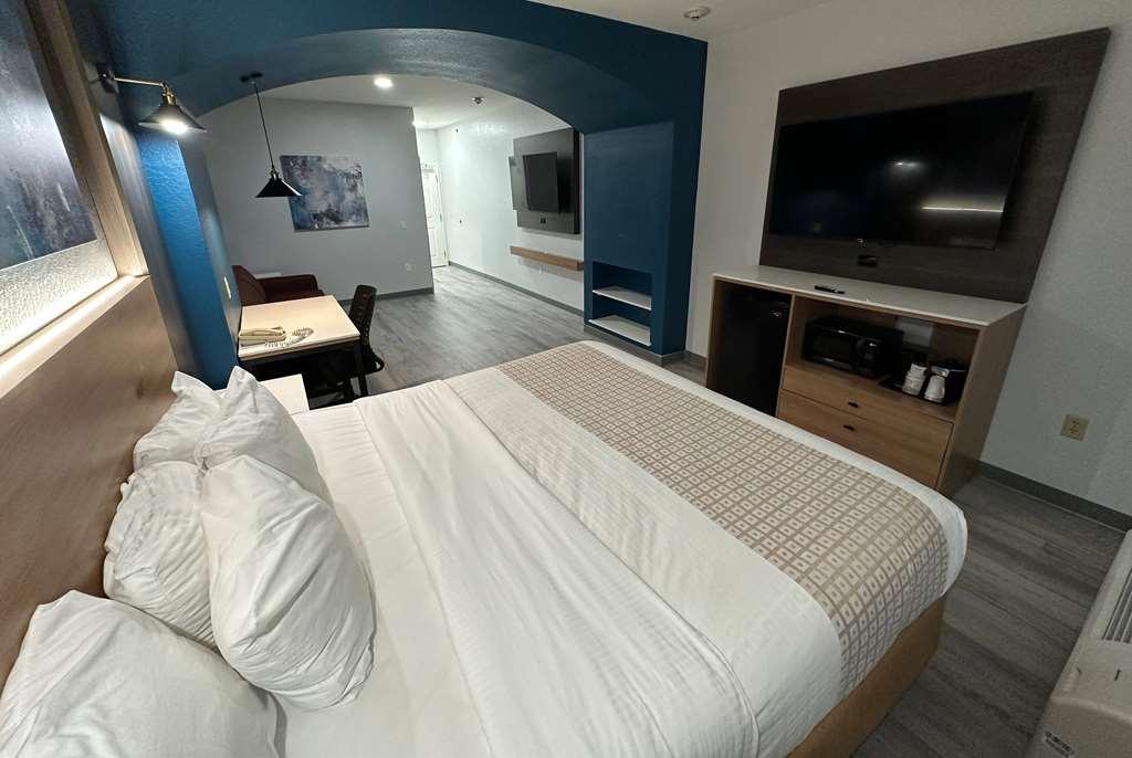 La Quinta Inn & Suites By Wyndham Ft Worth-Burleson Bilik gambar