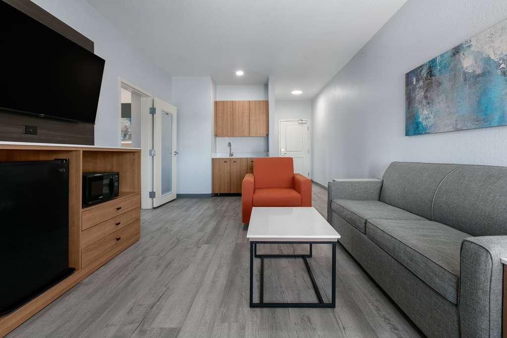 La Quinta Inn & Suites By Wyndham Ft Worth-Burleson Bilik gambar